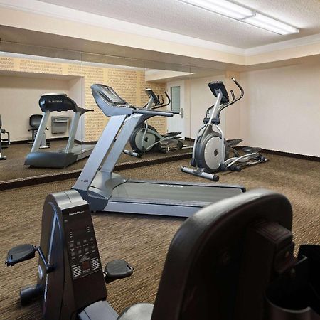 La Quinta Inn By Wyndham Pittsburgh Airport Moon Township Zewnętrze zdjęcie